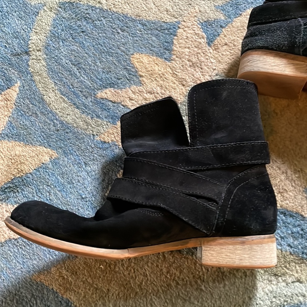 Urban outfitter Ecote boots 8 - Picture 2 of 5